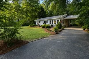 606 N Pine Ln, Wadesboro, NC 28170 - Photo 3
