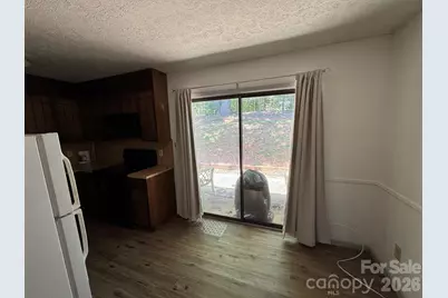 224 14th Avenue SE #D, Hickory, NC 28602 - Photo 5