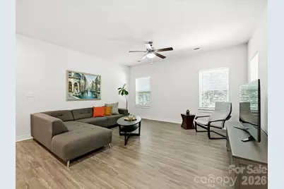 10038 Lilac Court, Charlotte, NC 28215 - Photo 5