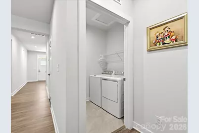 10038 Lilac Court, Charlotte, NC 28215 - Photo 17