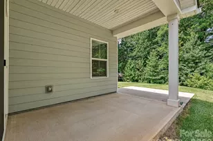 10038 Lilac Ct, Charlotte, NC 28215 - Photo 23