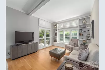 34 Dover Street, Asheville, NC 28804 - Photo 11