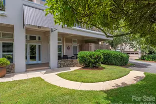 34 Dover St, Asheville, NC 28804 - Photo 3
