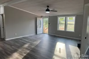 204 A L Fox Rd, Taylorsville, NC 28681 - Photo 11