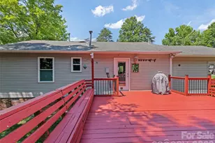 515 Westover Dr, High Point, NC 27265 - Photo 9