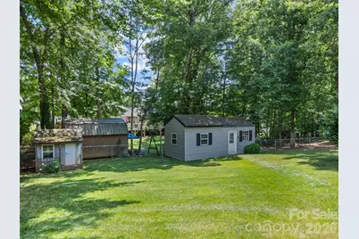 515 Westover Drive, High Point, NC 27265 - Photo 5