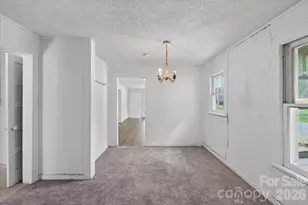 401 Pryor St, Gastonia, NC 28052 - Photo 21