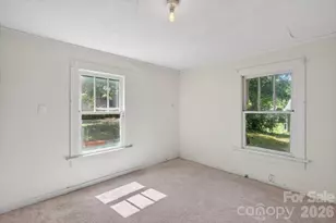 401 Pryor St, Gastonia, NC 28052 - Photo 17