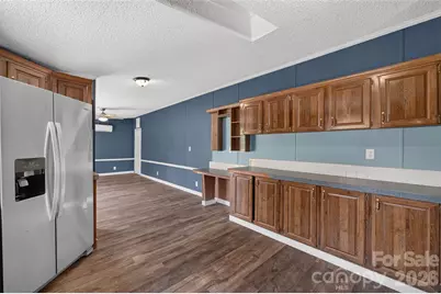 2596 Midnight Drive, Claremont, NC 28610 - Photo 5
