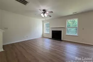 5103 Stowe Derby Dr, Charlotte, NC 28278 - Photo 5