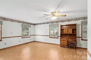 124 E Catawba Ave, Mooresville, NC 28115 - Photo 11