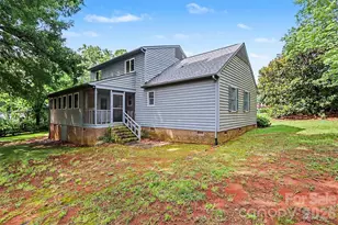 124 E Catawba Ave, Mooresville, NC 28115 - Photo 27