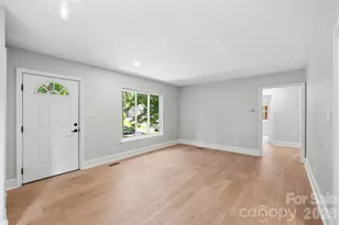 2617 Clydesdale Terrace, Charlotte, NC 28208 - Photo 7