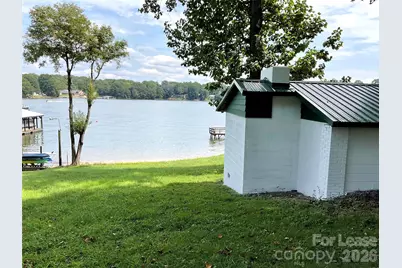 6950 Ingleside Drive, Sherrills Ford, NC 28673 - Photo 3