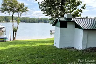 6950 Ingleside Dr, Sherrills Ford, NC 28673 - Photo 3