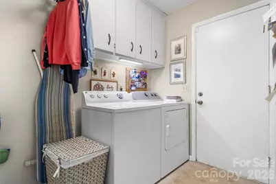 446 17th Avenue Drive NE, Hickory, NC 28601 - Photo 23