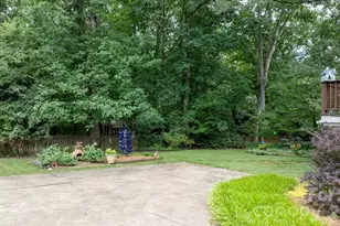446 17th Ave Dr NE, Hickory, NC 28601 - Photo 37
