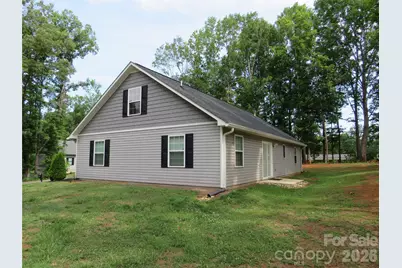 118 Tallyhoe Street, Forest City, NC 28043 - Photo 5