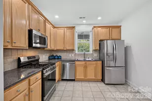 8955 Rosalyn Glen Rd, Cornelius, NC 28031 - Photo 5