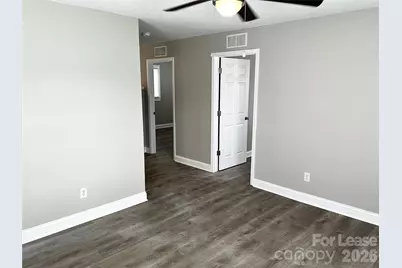 208 S Lexington Drive, Lexington, NC 27292 - Photo 9