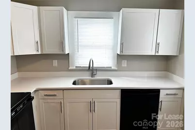208 S Lexington Drive, Lexington, NC 27292 - Photo 5
