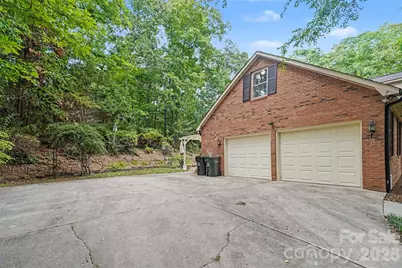 215 Chedworth Court, Concord, NC 28025 - Photo 35