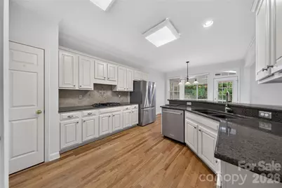 2615 Providence Hills Drive, Matthews, NC 28105 - Photo 17