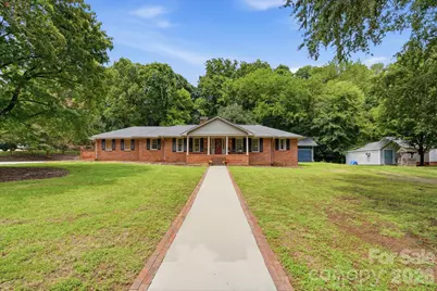 185 Hillcrest Avenue SE, Concord, NC 28025 - Photo 1