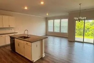 146 Creekview Rd, Hendersonville, NC 28792 - Photo 3