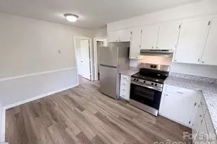 2039 Artwood Ln, Charlotte, NC 28217 - Photo 11