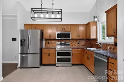 4883 Renfrew Drive, Concord, NC 28027 - Photo 3