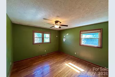 169 Double Island Road, Burnsville, NC 28714 - Photo 19