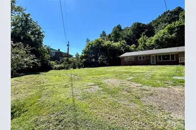 169 Double Island Road, Burnsville, NC 28714 - Photo 29