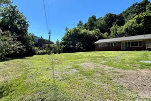 169 Double Island Rd, Burnsville, NC 28714 - Photo 29