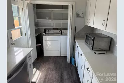 415 E Broad Street #A5, Statesville, NC 28677 - Photo 3