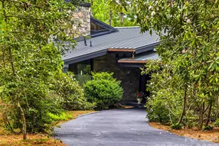 3 Holly Hill Rd, Biltmore Forest, NC 28803 - Photo 3