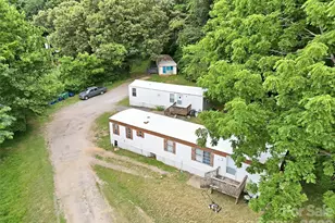 126 Lindsey Rd, Candler, NC 28715 - Photo 1