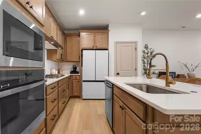 115 Forest Lake Boulevard #B, Mooresville, NC 28117 - Photo 3