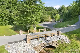 17 Sunny Morning Ct, Hendersonville, NC 28792 - Photo 5