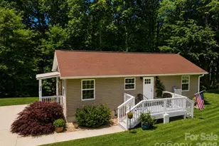 54 Thad Johnson Rd, Saluda, NC 28773 - Photo 5