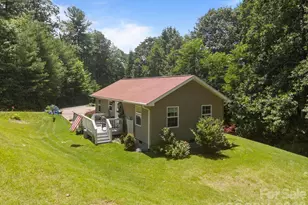 54 Thad Johnson Rd, Saluda, NC 28773 - Photo 9