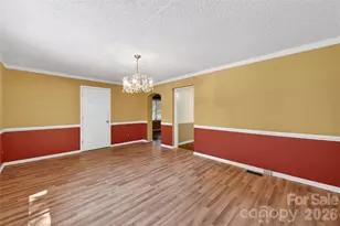 4400 Hamilton Cir, Charlotte, NC 28216 - Photo 15