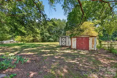 4400 Hamilton Circle, Charlotte, NC 28216 - Photo 29