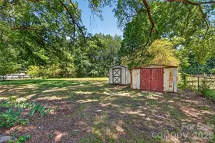 4400 Hamilton Cir, Charlotte, NC 28216 - Photo 29