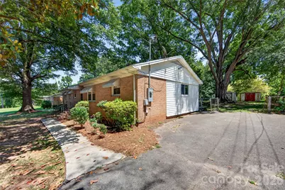 4400 Hamilton Circle, Charlotte, NC 28216 - Photo 31