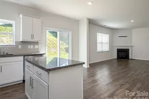 907 Newport Ct, Asheville, NC 28806 - Photo 19