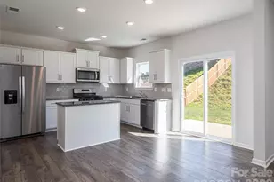 907 Newport Ct, Asheville, NC 28806 - Photo 13