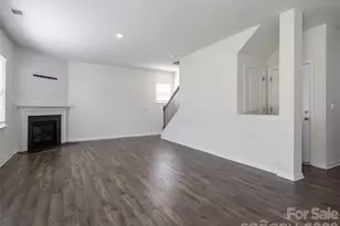 907 Newport Ct, Asheville, NC 28806 - Photo 11