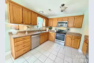 5360 Stonegate Farm Drive, Granite Falls, NC 28630 - Photo 7