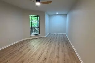 28 11th Ave NE, Hickory, NC 28601 - Photo 9